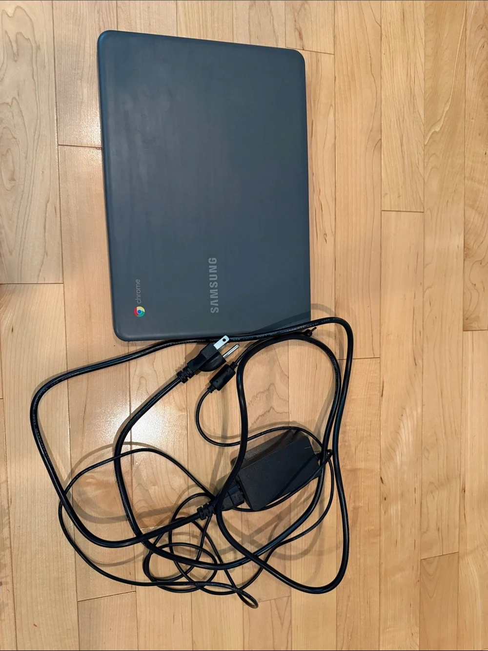 Samsung Dark Gray Chromebook Laptop with Built-in Webcam and Charger